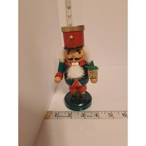 6"  Nutcracker